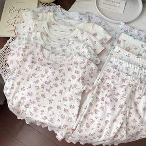 Ins ファッション 夏用子供用パジャマセット 2点セット 半袖 花柄 キュートな女児用パジャマセット