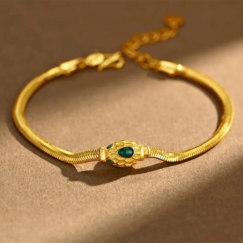 ゴールドストアの新しい 24K リアルゴールドエナメルグリーンスネークブレスレット女性用 9999 ニッチデザイン多目的ハンドジュエリー