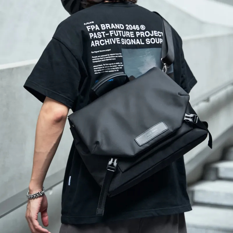 MOYYI Waterproof Casual Men Messenger Bag,  Large Capacity Shoulder Crossbody Bag for Male, Multi-functional 14 Inch Laptop Case