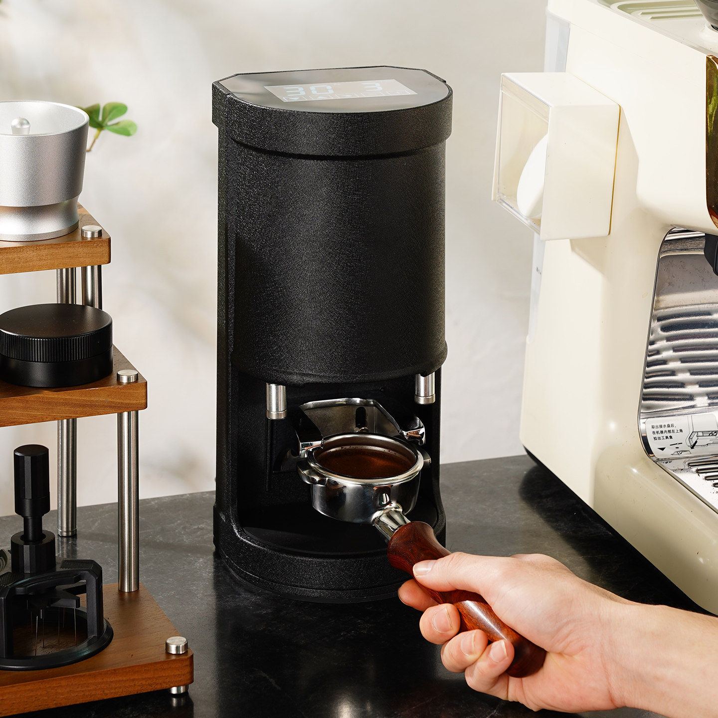 コーヒー電動パウダープレス 58 ミリメートルイタリアコーヒー粉末定圧自動充填機商業パウダープレス