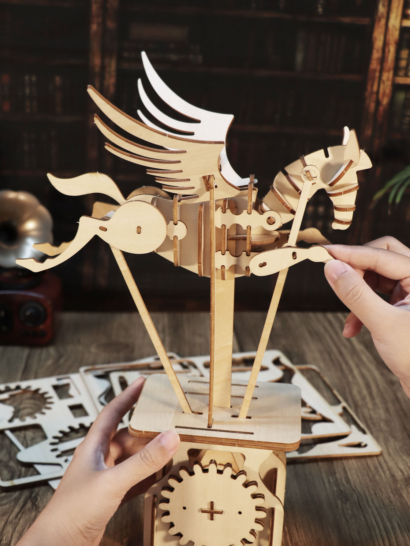 3D木製パズルペガサスDIY手作り工芸品組立モデルキットクリエイティブデコレーション誕生日やクリスマスギフト