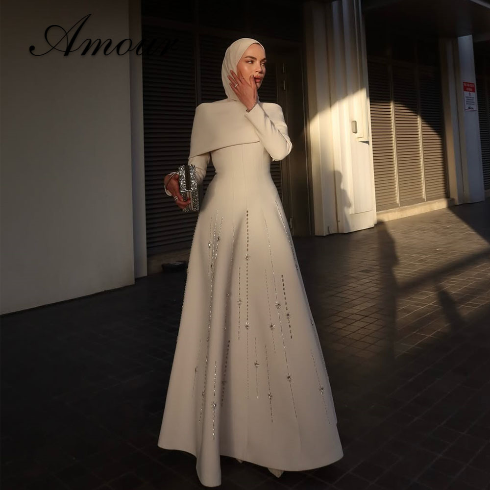 Amour カスタマイズされたイスラム教徒 A ラインのイブニングドレス ヒジャブ プリーツ 長袖 ボタン ビーズ マキシレングス フォーマル パーティー ドレス