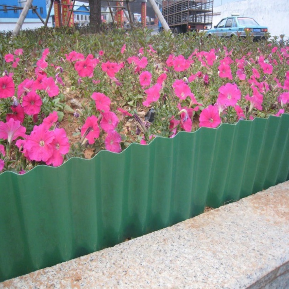 曲げ可能なプラスチックガーデンフェンス耐湿性切断可能な芝生ボーダーフェンス耐候性花壇エッジングフェンス植物風景