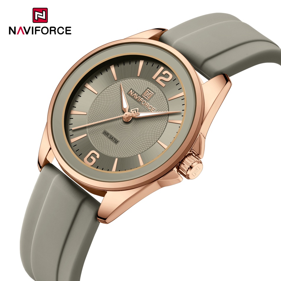NAVIFORCE 女性のスポーツクォーツ時計トップブランド快適なシリコンストラップ腕時計リロイ Mujer レロジオ Feminino ギフト時計