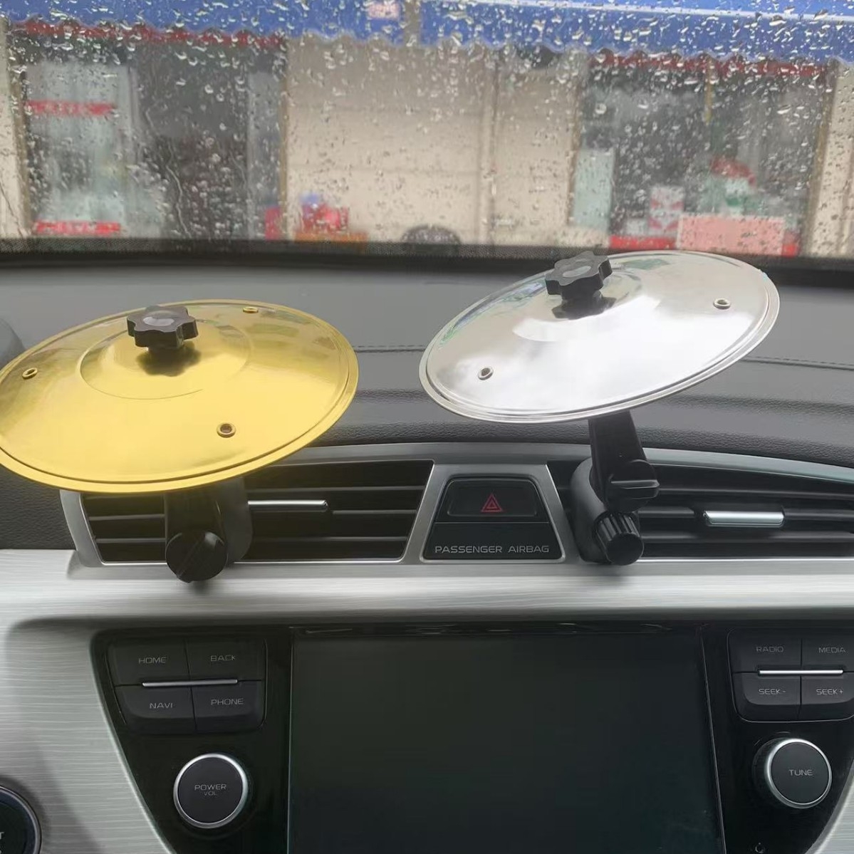 ユニバーサルミニドラムシンバルと衝突ベント装飾車用頑丈な自動車インテリアアクセサリークラッシュプルーフデザイン