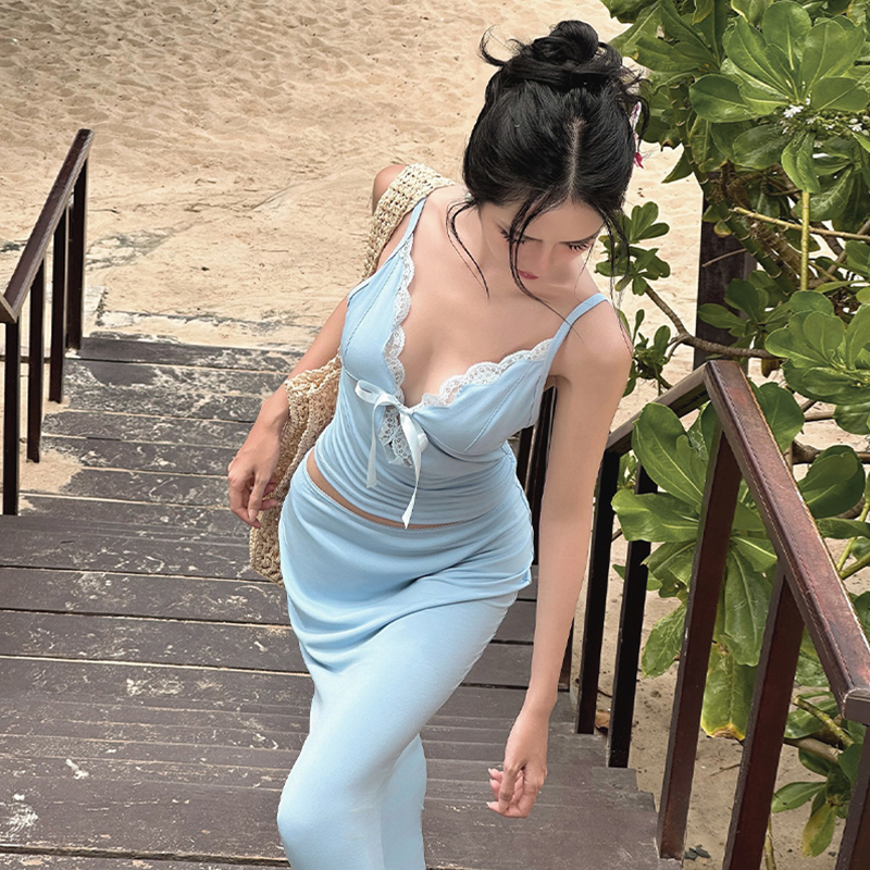 Y2k マッチングスーツ レディース 2 ピース 夏服 レーストリム ノースリーブ タイフロント キャミ クロップトップとロング マキシ スカート セット ビーチウェア