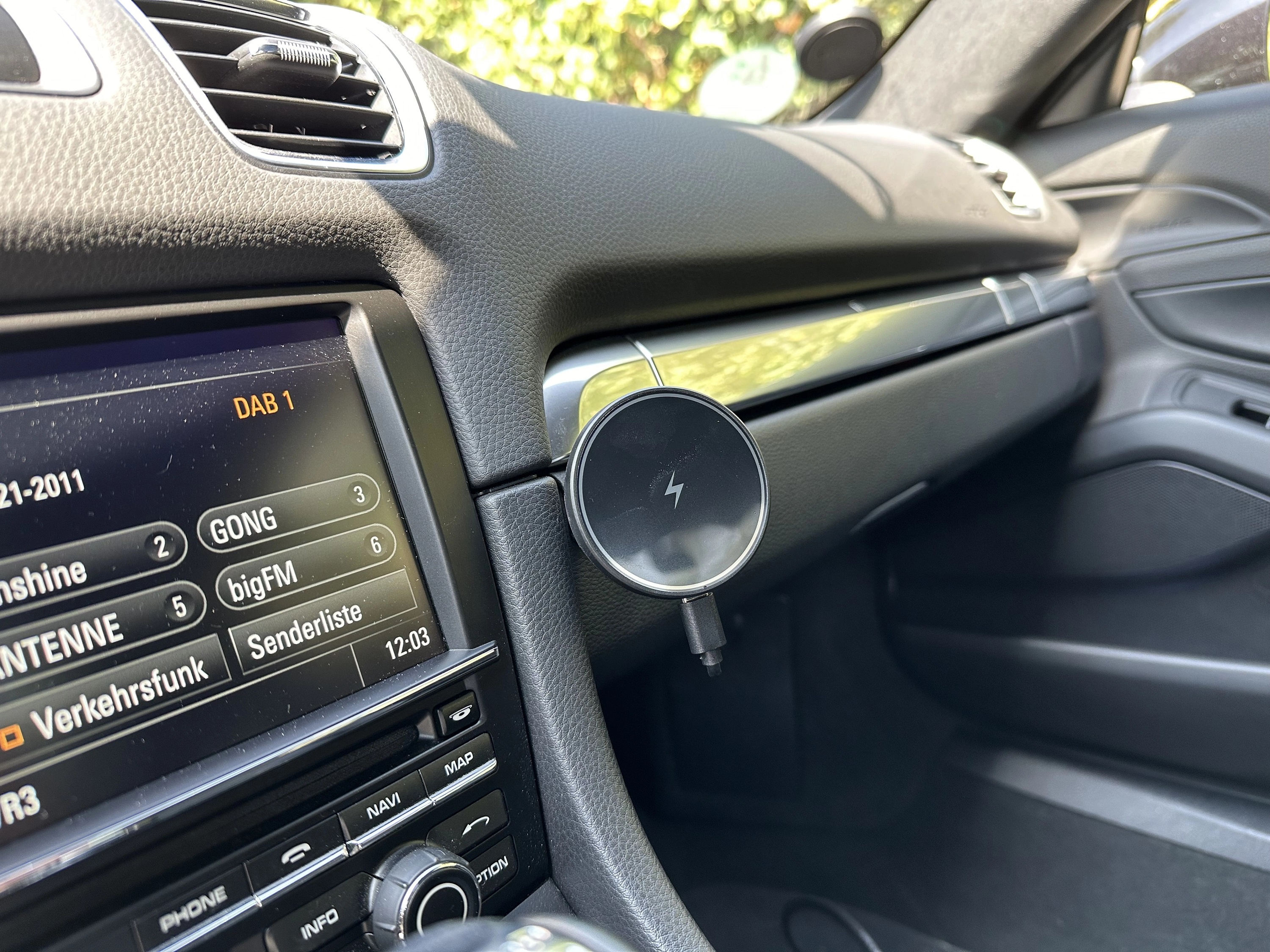 プレミアムグレード車 LHD RHD 電話マウント Mag Safe 充電器用ポルシェ 991 / 981 / 718 911 ケイマン ボクスター用