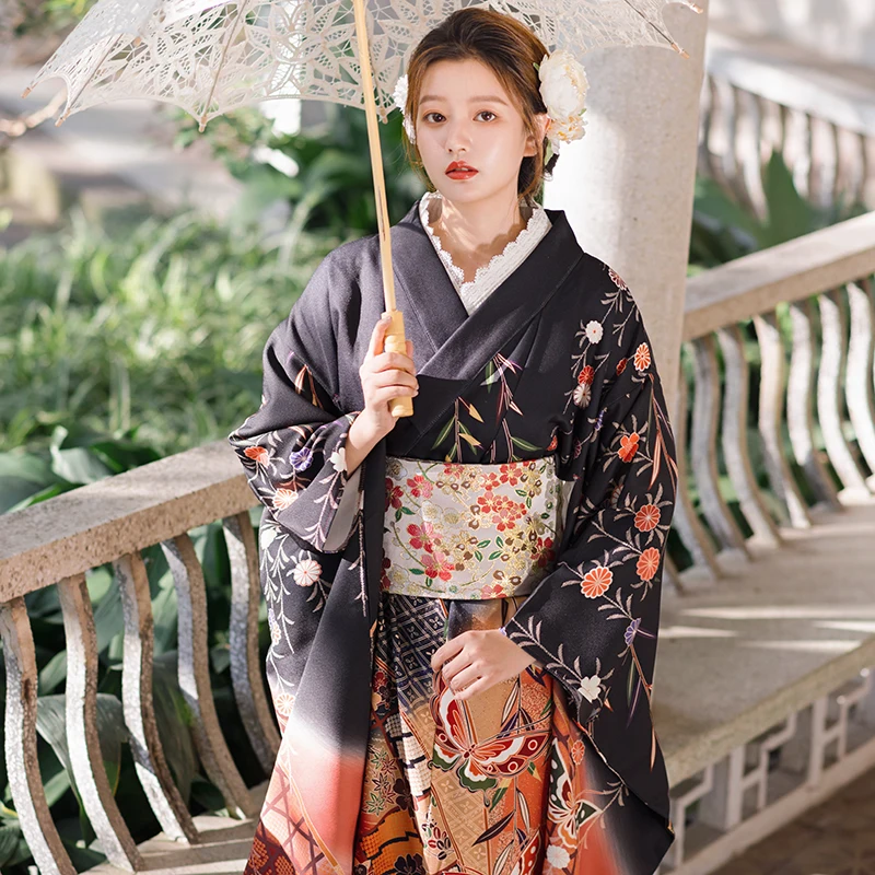 女性の日本の振袖着物古典的な美しい蝶プリント浴衣コスプレ衣装伝統的なパフォーマンスドレス