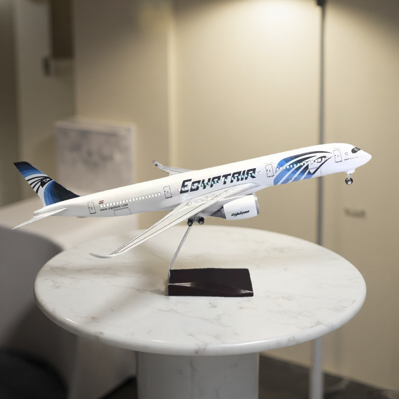 A350 エジプト航空航空機モデル 47 センチメートル 1:142 スケールモデル飛行機樹脂ダイキャスト安定したベース大人楽しいデスクトップ装飾