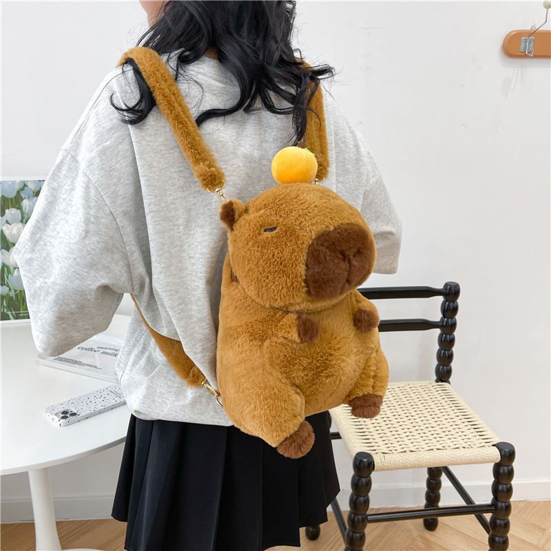 カピバラぬいぐるみバックパックかわいいファッションぬいぐるみ毛皮バッグ子供のバッグショルダーバッグミニナップザックバッグガールフレンドのためのギフト