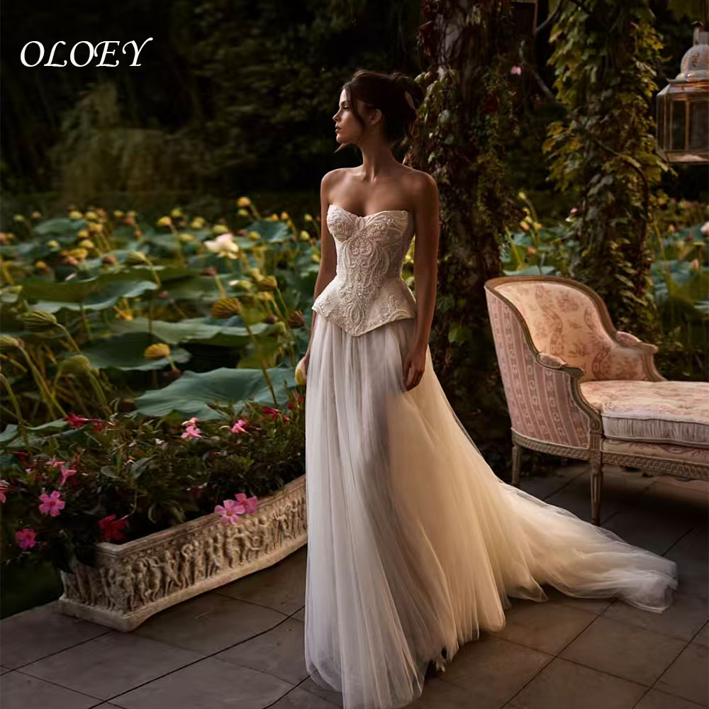 OLOEY 高級真珠コルセットウェディングドレスストラップレスティアードコルセットスイープトレインアイボリーチュールブライダルドレス絶妙な Vestido デノビア