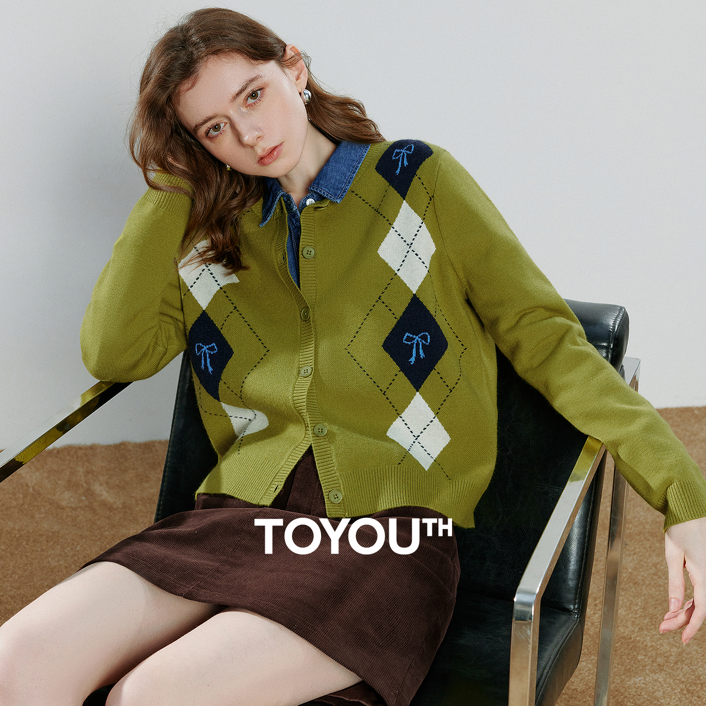 TOYOOUTH 女性ニット 2026 春の新作クルーネックカーディガンジャカードレトロトップス
