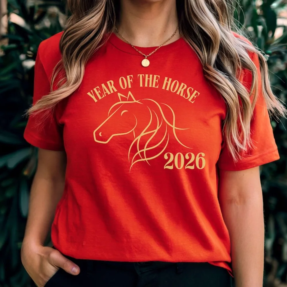 中国の新年 Tシャツ旧正月 2026 女性プラスサイズ Tシャツ干支馬 Tシャツ CNY 2026 シャツ馬恋人ギフト女性トップス