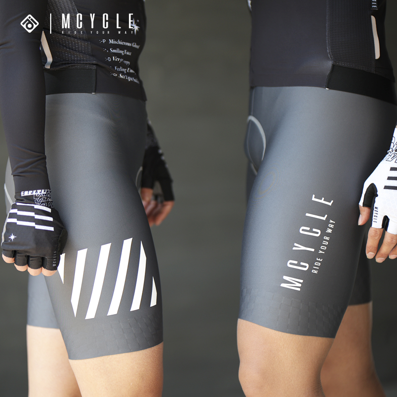 Mcycle メンズ スポーツ サイクリング ショーツ シームレス 自転車 バイク ビブショーツ 通気性 プロ パッド Pantalones Cortos De Ciclismo