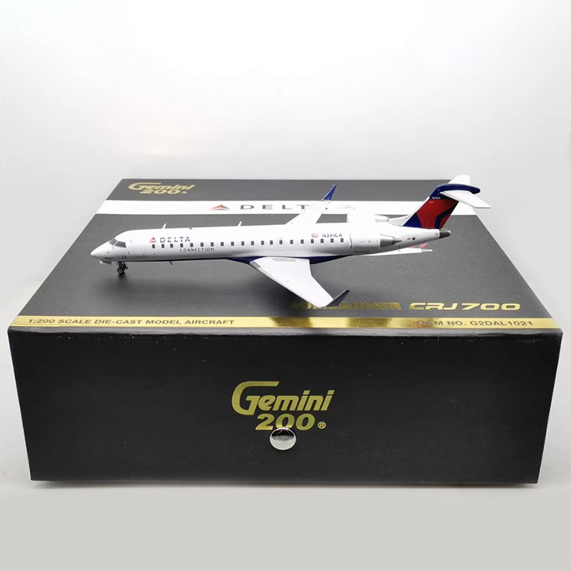 Geminijets ダイキャスト 1:200 スケール G2DAL1021 デルタ航空ボンバルディア CRJ700ER N391CA 航空機合金お土産コレクションおもちゃギフト