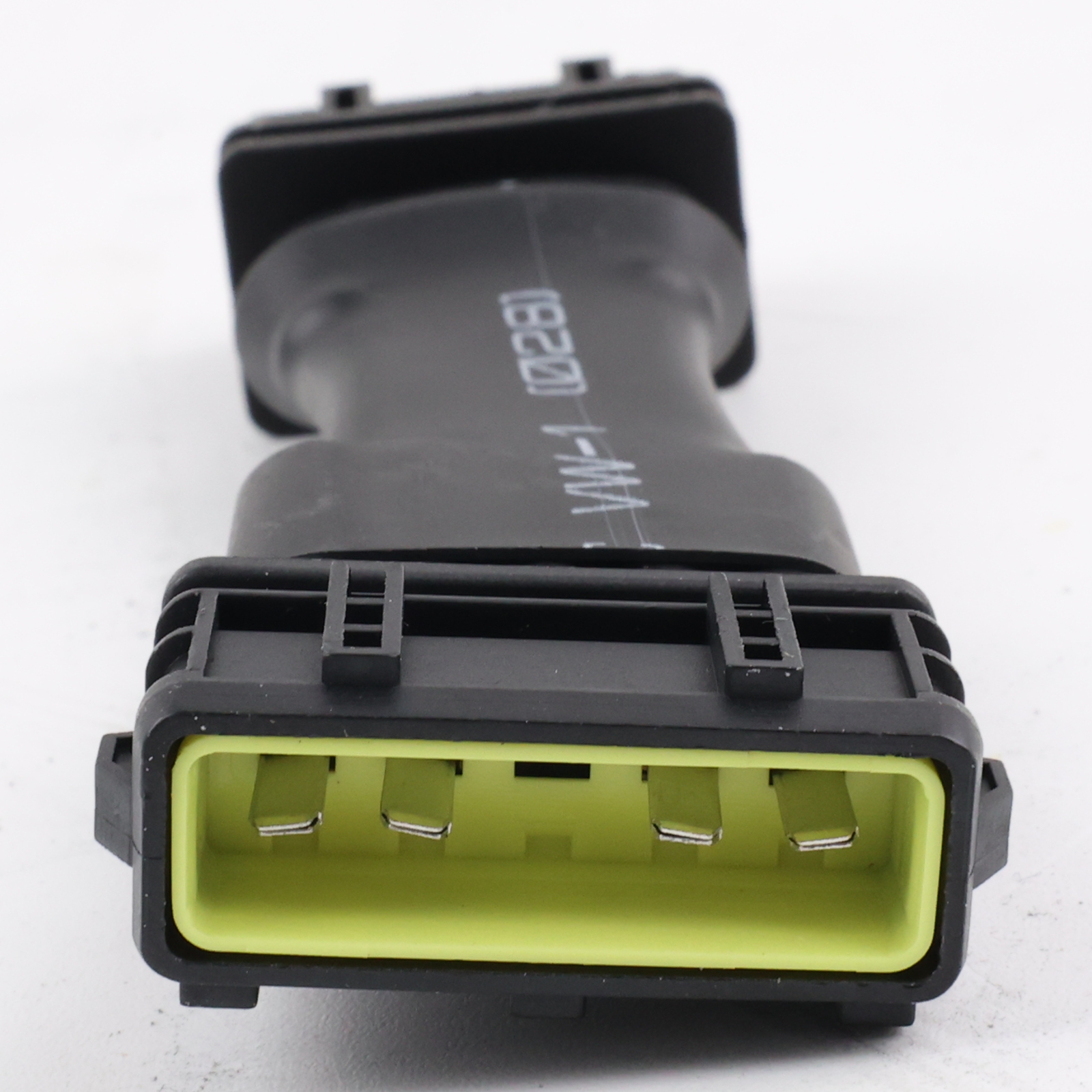 The 4-to-5 turns coil conversion belt of the automotive ignition system is suitable for Audi, Volkswagen B5, A4 and Passat.