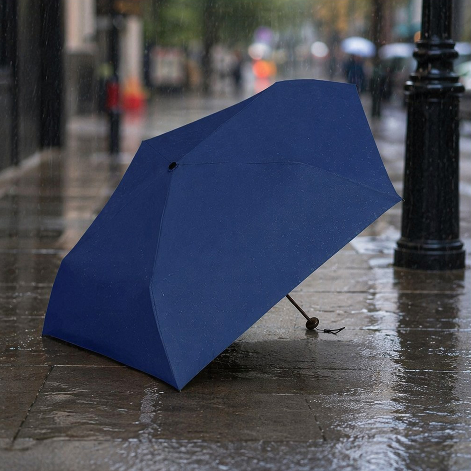 折りたたみポケットパラソル UPF 50 スリム日焼け防止傘防風手動雨傘ビーチハイキング屋外使用