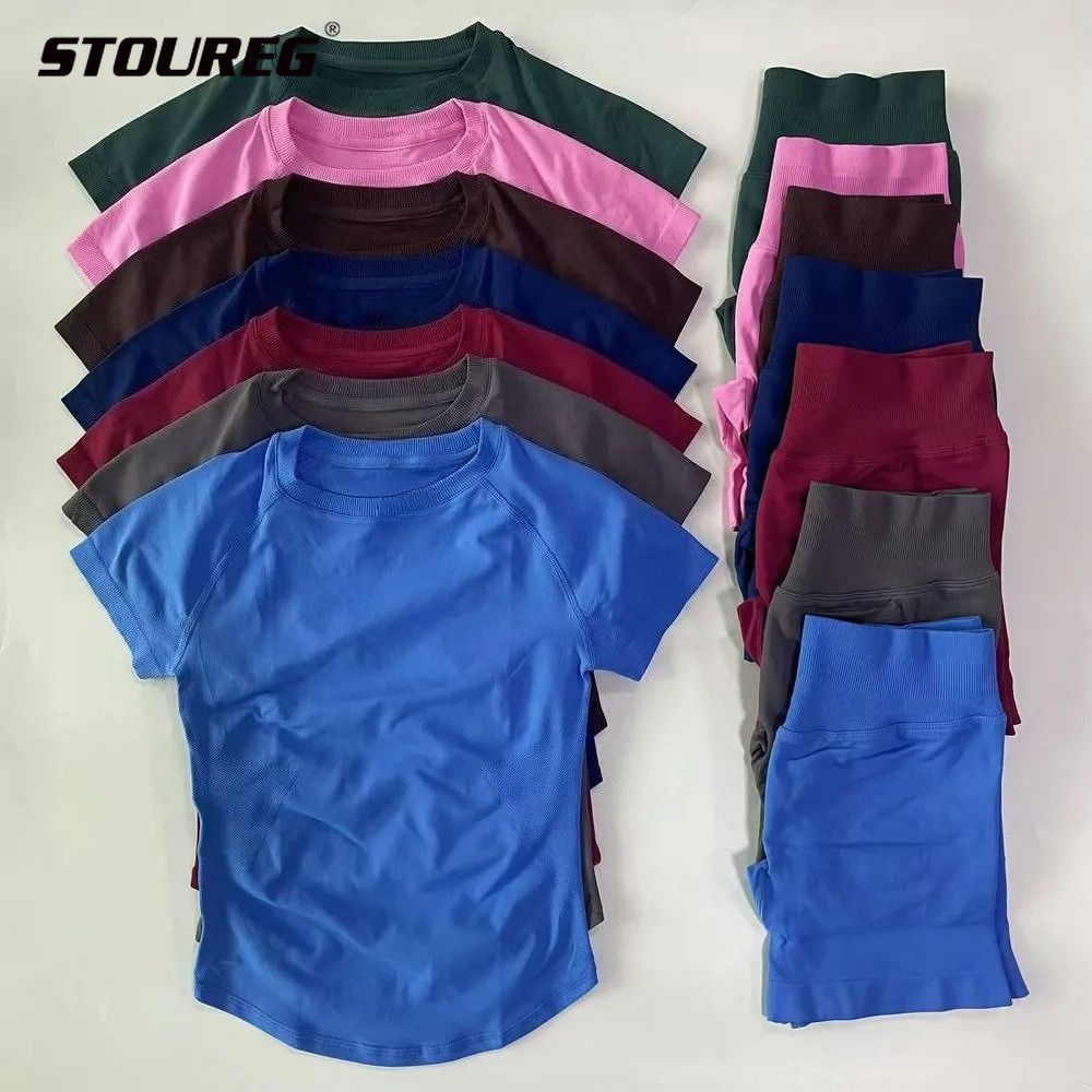 STOUREG 2 個スポーツセット半袖シームレスヨガトップフィットネスセット女性ワークアウトランニングスポーツショーツジムスーツ