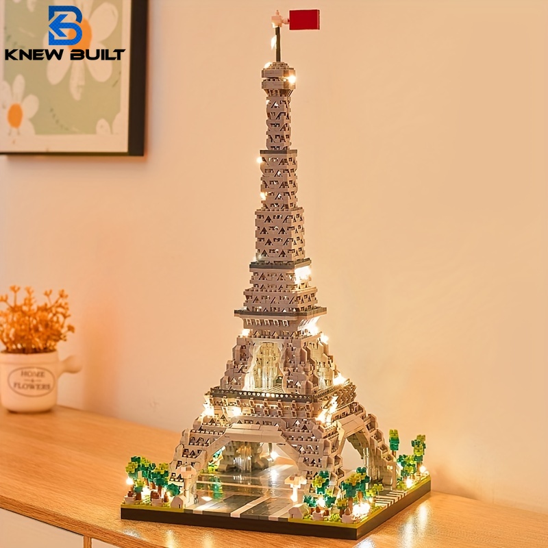 Knew Built 絶妙なパリ エッフェル塔 マイクロ ミニ ビルディング ブロックおもちゃセット: LED イルミネーション、完璧なギフトあなたの世界を照らします。