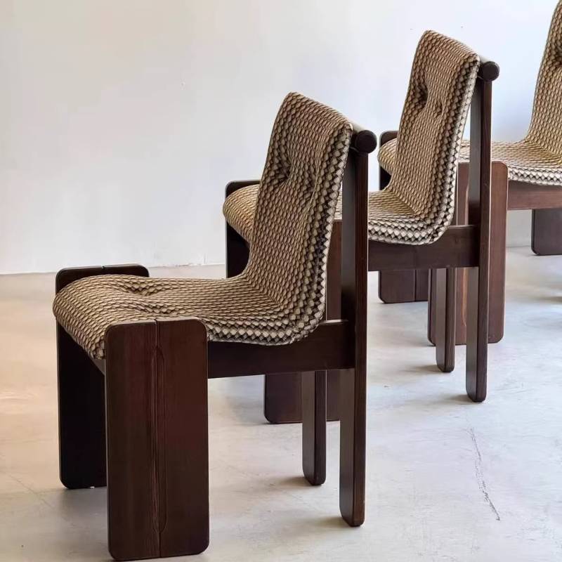 モダンなビストロダイニングチェア高級デザイナーガーデンバーダイニングチェアアクセント玉座 Sillas パラ Comedor 家具