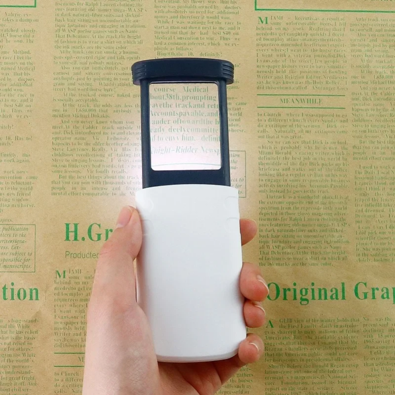 Pull-Out Magnifier Foldable Portable Pocket Loupe with 1 LED Light Handheld 4x Illuminated Lighted Magnifier for Elderly Reading