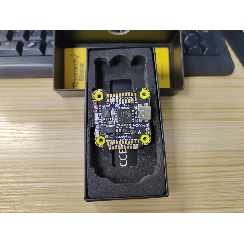 1 個新 Speedybee F405 V3 55A/60A スタックタワー型飛行制御電子無人航空機